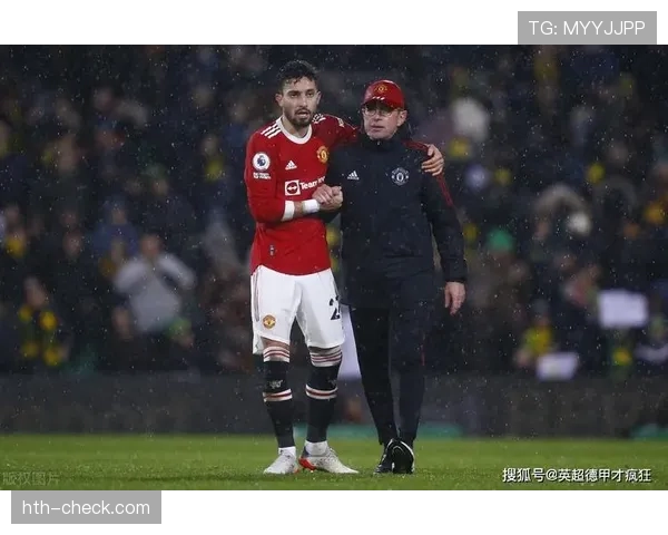 哈维·埃尔南德斯重返赛场，持续引领年轻球员成长的传奇教练之路