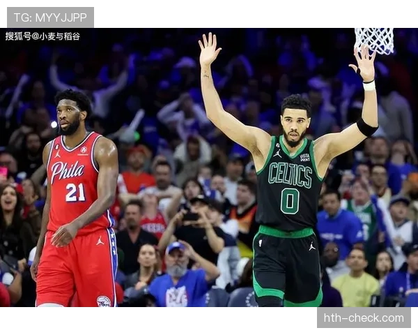 德里克·怀特挡拆制造多次突破，提升球队关键时刻得分效率